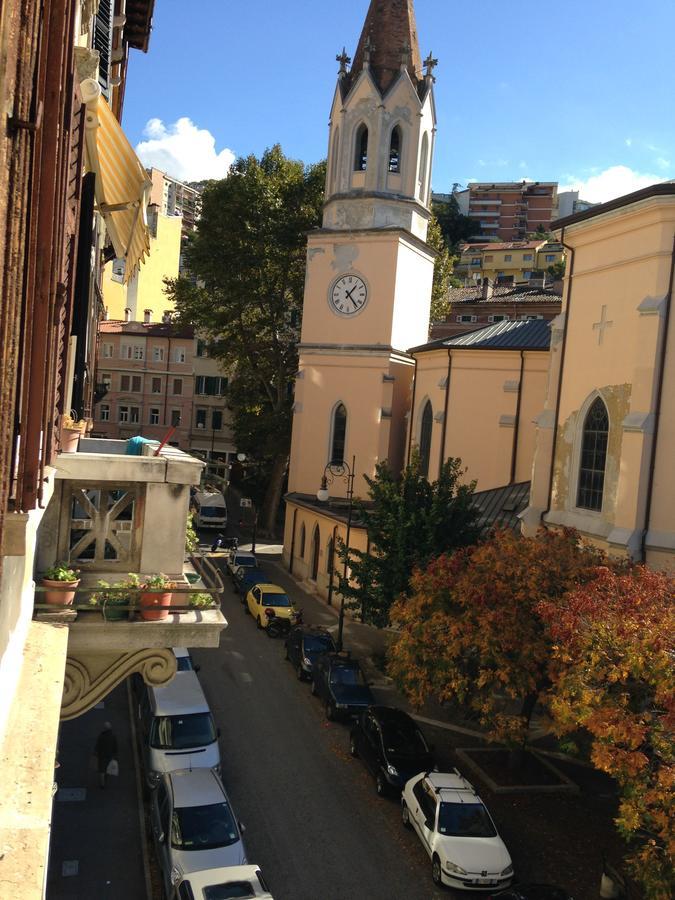 B&B Tra I Rivi Trieste Extérieur photo
